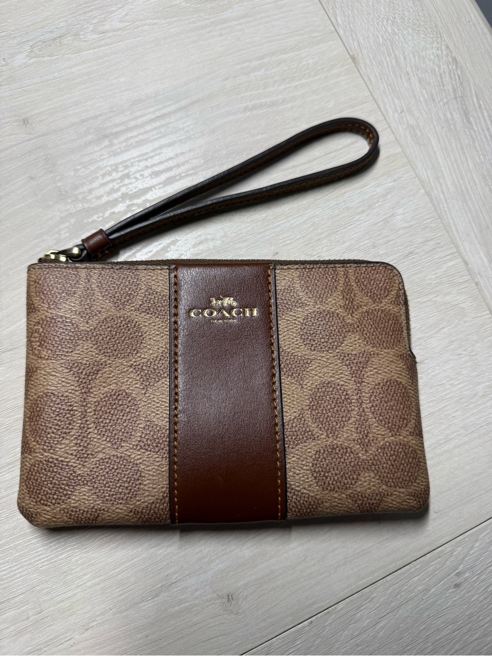 Coach Signature Brown & Tan Zip Wristlet